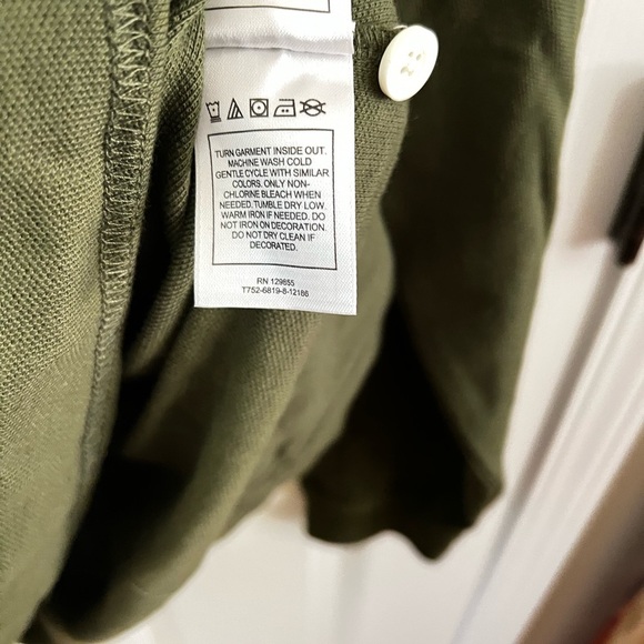 NWT DISNEY PARKS OFFICIAL MERCH MICKEY UNIVERSITY POLO SIZE LARGE - Picture 6 of 7